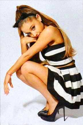 Ariana Grande sexy pics