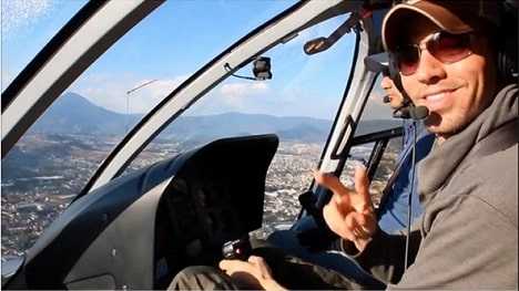 Enrique Iglesias is a professional pilot.