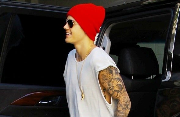 Sexy Justin Bieber pics