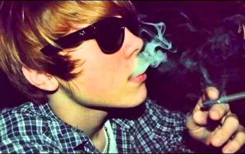 Justin Bieber caught on cam smoking marijuana