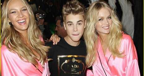 Justin Bieber loves Victoria Secrets models including Justin Bieber with Barbara Palvin.