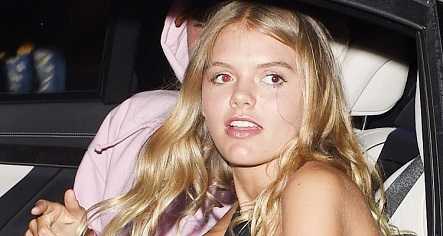 Justin Bieber making out with Bronte Blampied.