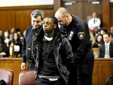 Lil Wayne arrested for illegal drug possession