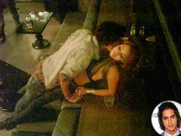 Avan Jogia fucked Miley Cyrus on her birthday
