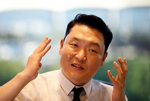 PSY Gangnam singer real face