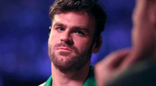 Alex of Chainsmokers crying
