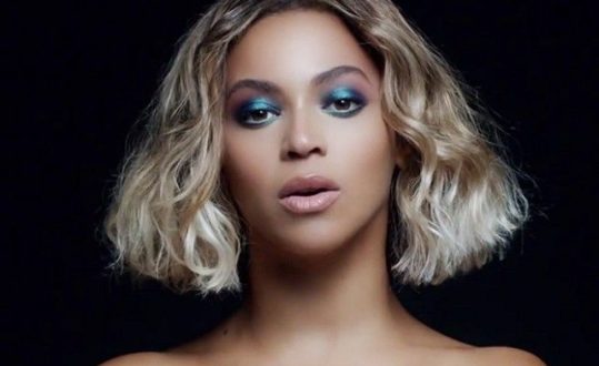 Beyonce – TEXAS HOLDEM
