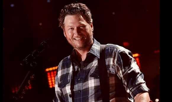 Sexy hot pics of Blake Shelton