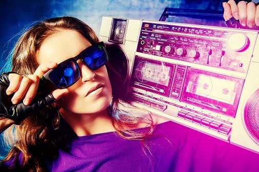 How to become a popular DJ?