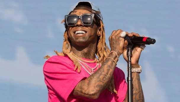 Live performance of Lil Wayne