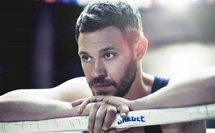 Pop Idol UK winner, Will Young proud and gay.