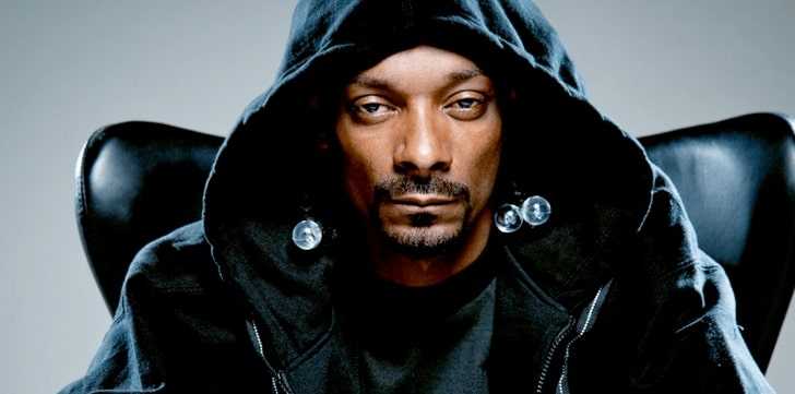 Angry pics of Snoop Dogg
