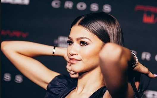 Beautiful pics of Zendaya